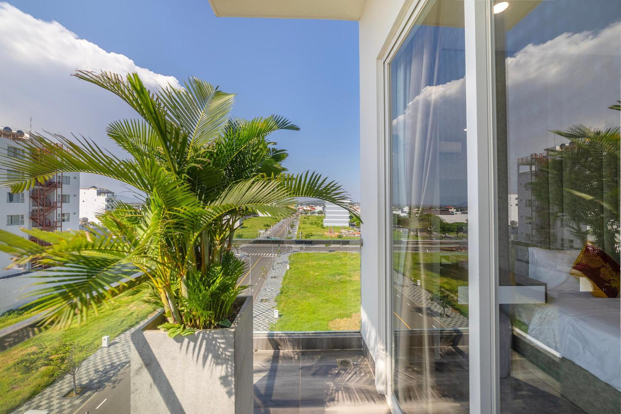 Tiffany Hotel & Restaurant Phan Thiết Buitenkant foto