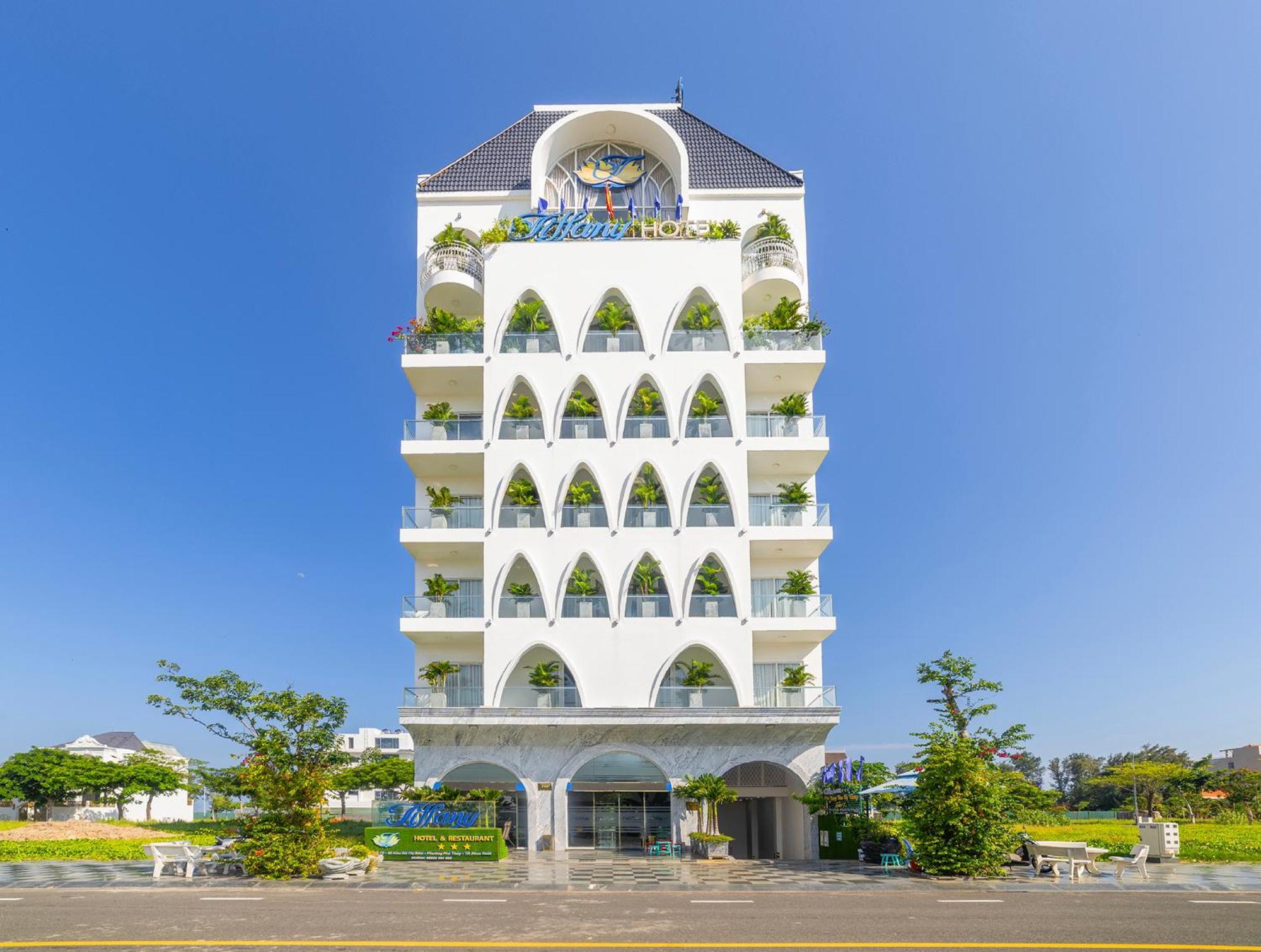 Tiffany Hotel & Restaurant Phan Thiết Buitenkant foto